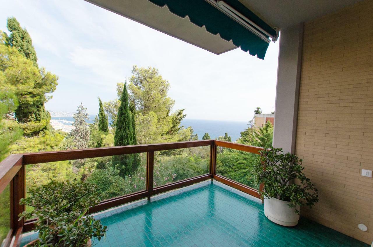 Luxury Apartment With Bay View Sanremo Exterior foto